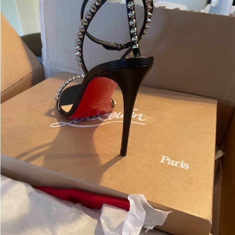 Brand new never worn CL heels